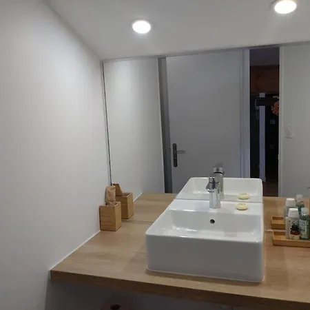 Cocoon Chartrons/ Jardin Public ボルドー